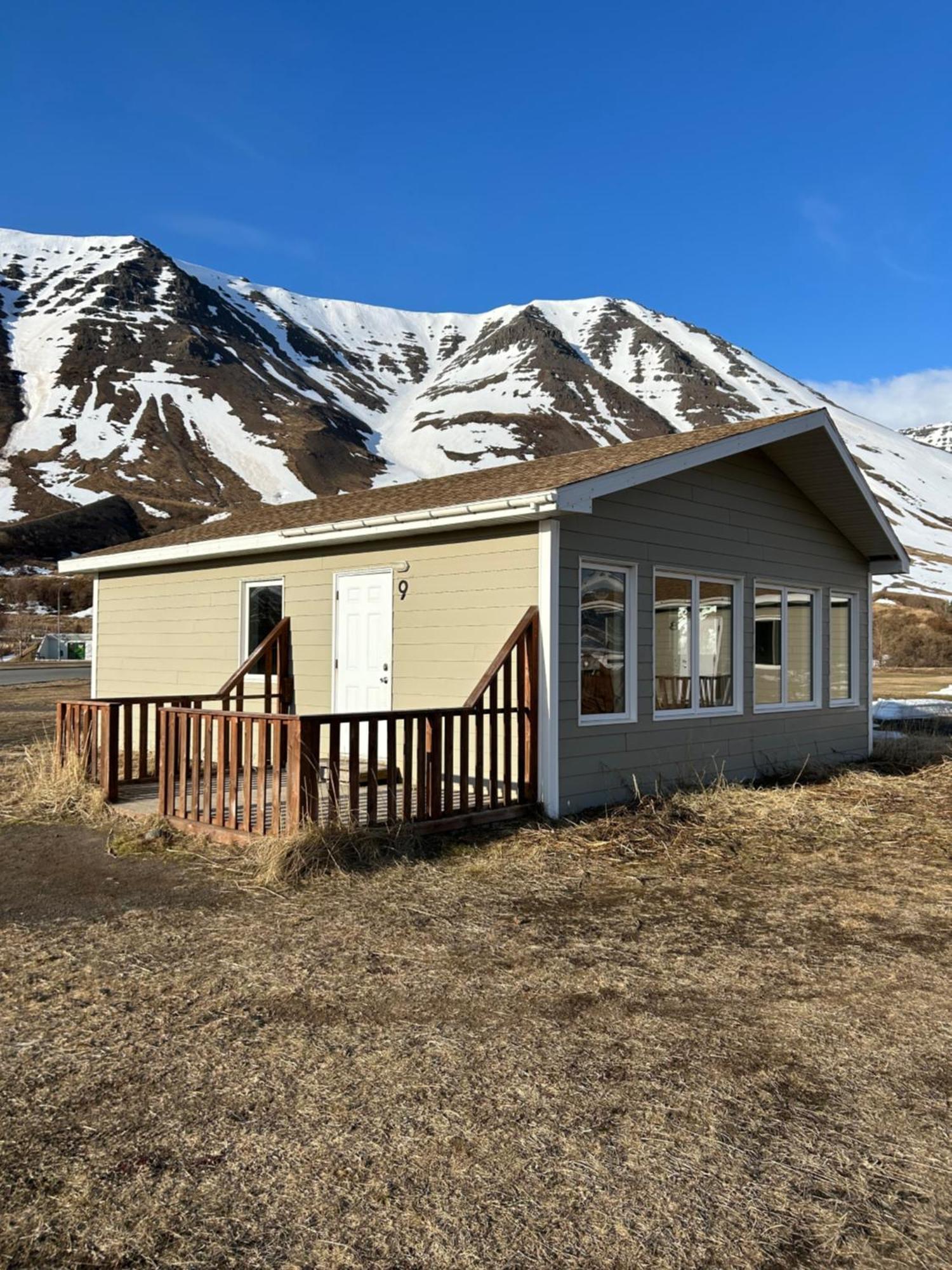 Fisk Club Cottages Flateyri - Sailor'S House エクステリア 写真